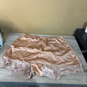 20. Lot 2 Rhonda Shear Panties Sz 2X. Shapers Lacy Brief Brown And Pink, New